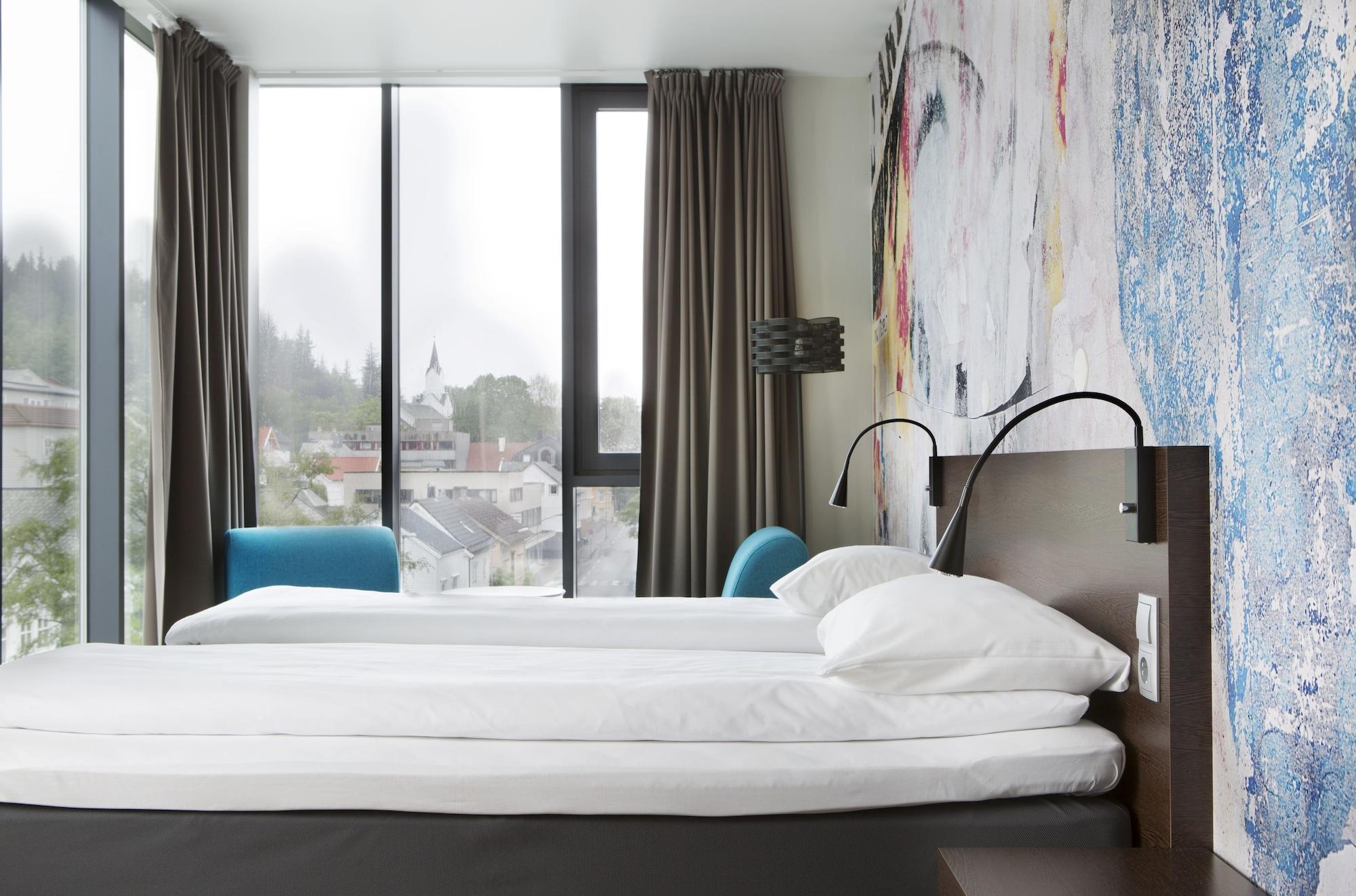 Comfort Hotel Victoria Флоро Экстерьер фото