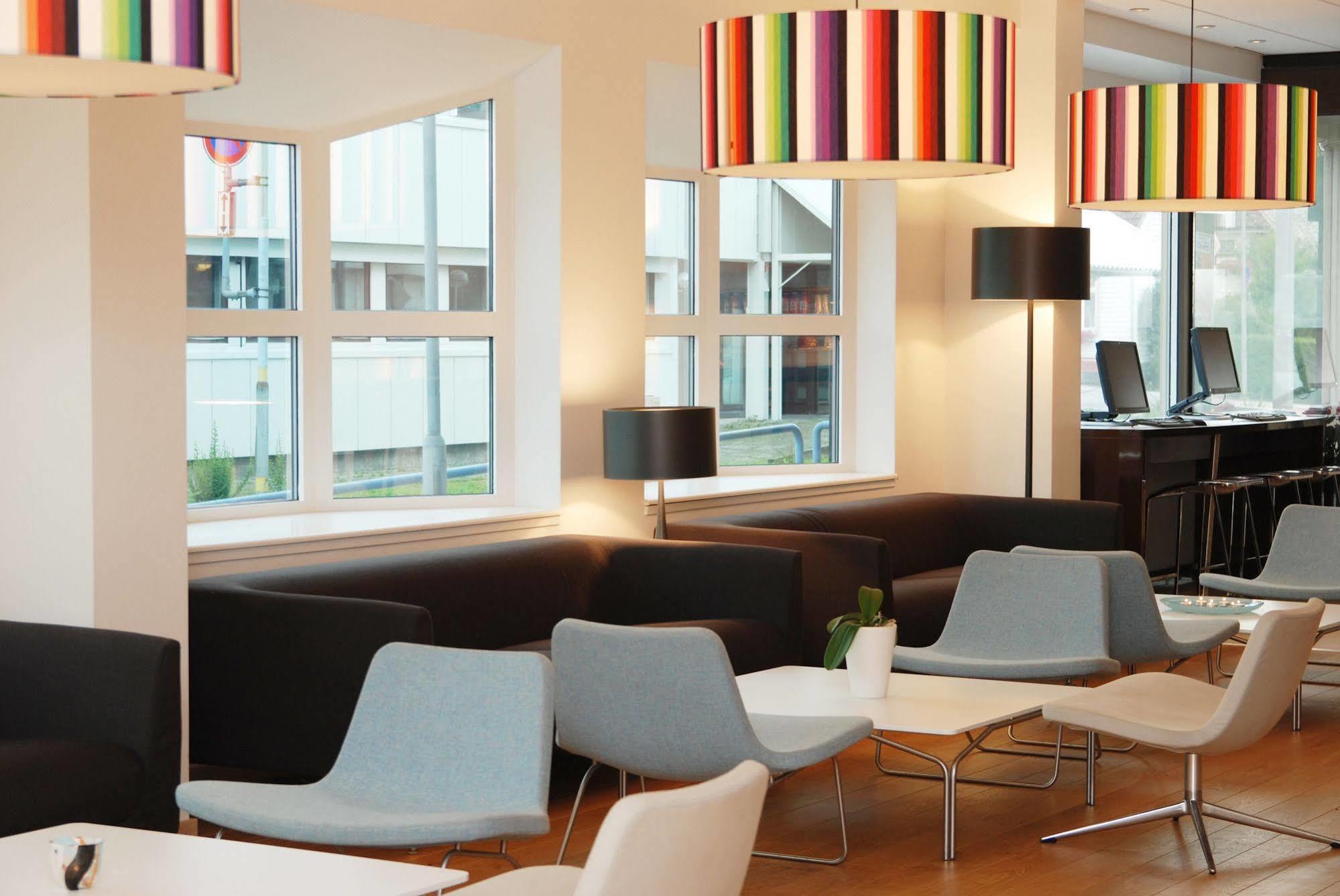 Comfort Hotel Victoria Флоро Экстерьер фото