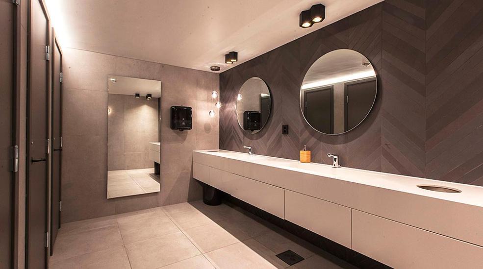 Comfort Hotel Victoria Флоро Экстерьер фото